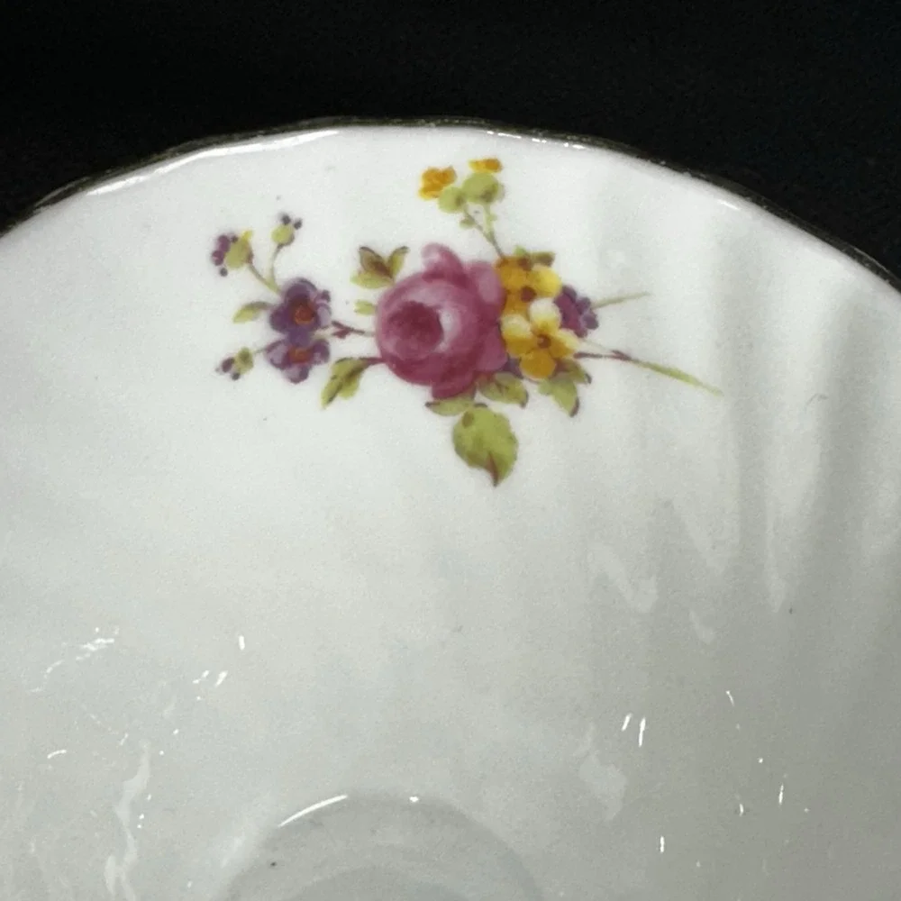 Vintage English Bone China Tea Cup Saucer Pink Rose Fluted‎ Cottagecore Teacup